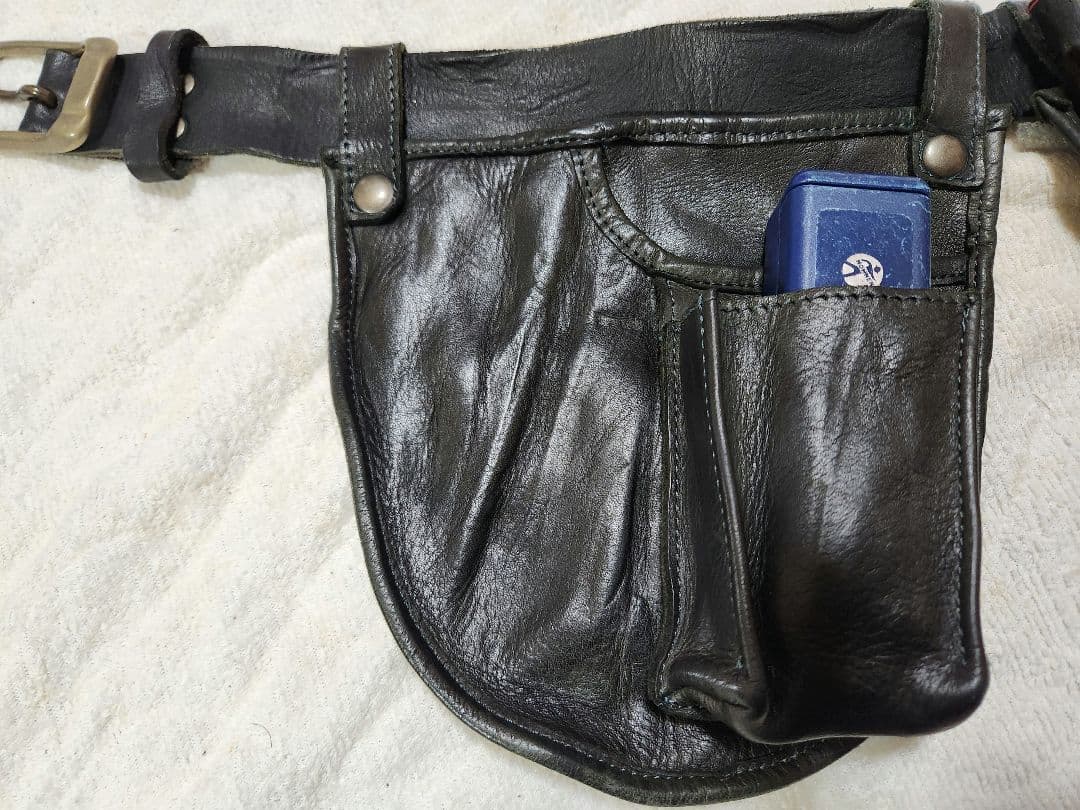 【mayumi hasegawa】本革ポケット付きベルト、シザーケース