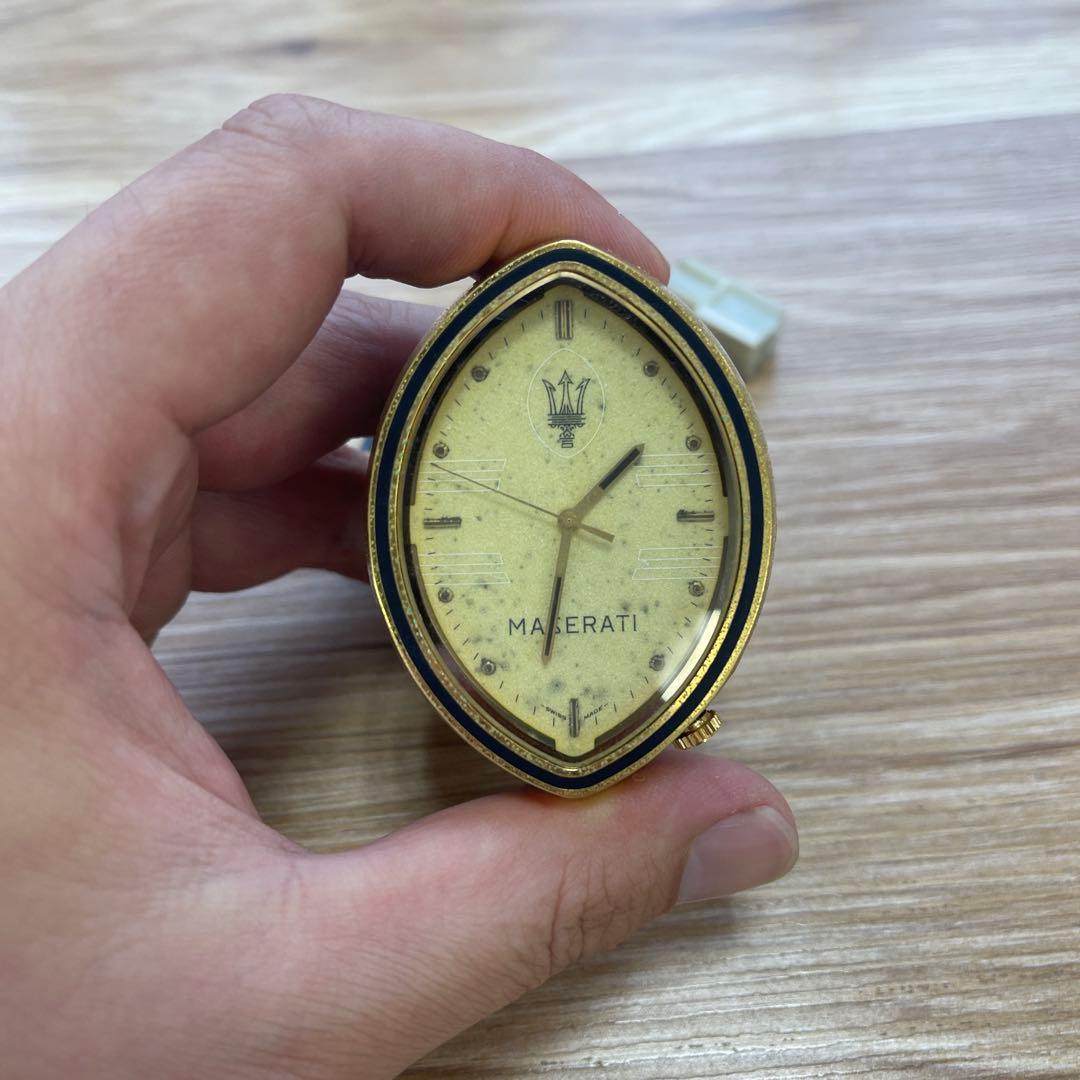 マセラティ　時計