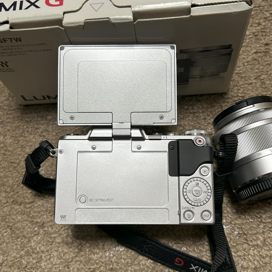 Panasonic DMC-GF7W ミラーレス一眼