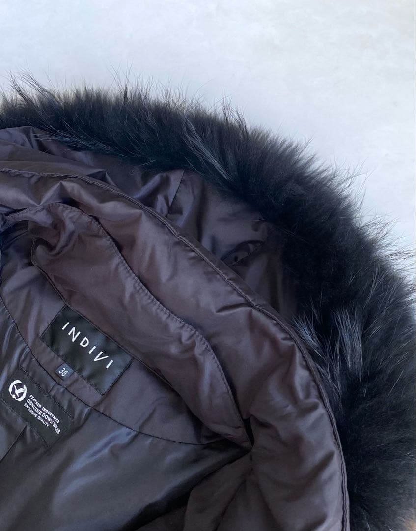 極美品　INDIVI ダウンジャケット　ブラック38 3way リアルファー