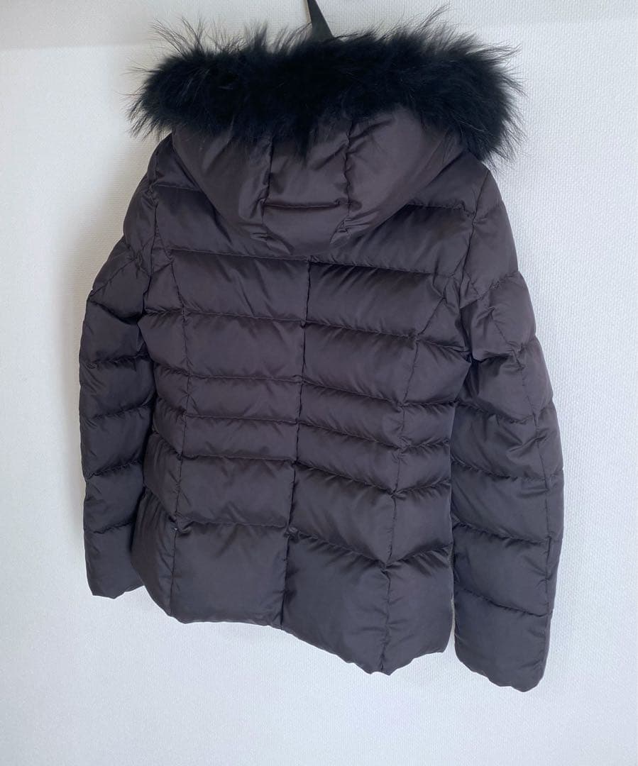 極美品　INDIVI ダウンジャケット　ブラック38 3way リアルファー