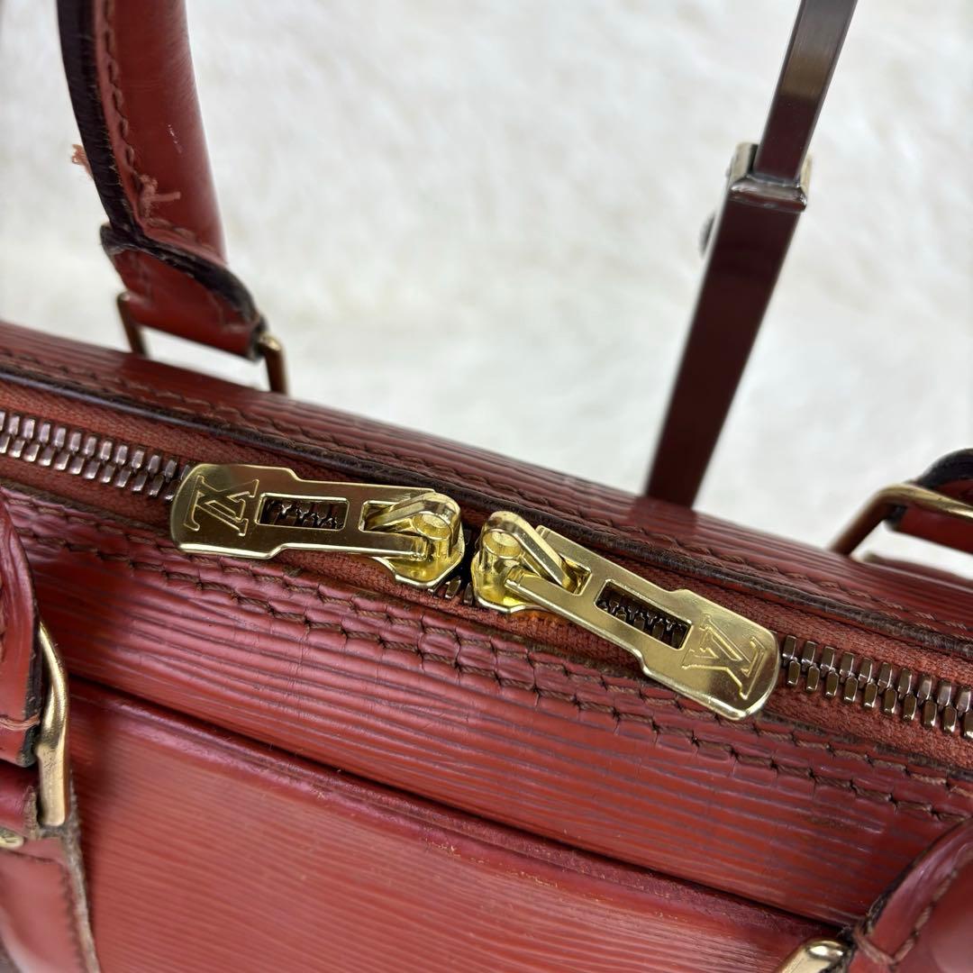 ルイヴィトン ポルトドキュマン ヴォワヤージュ ビジネスバッグ ケニアブラウン