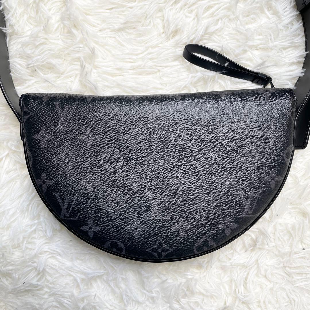 【2024新作】ルイヴィトン LV ムーンクロスボディ バッグ エクリプス