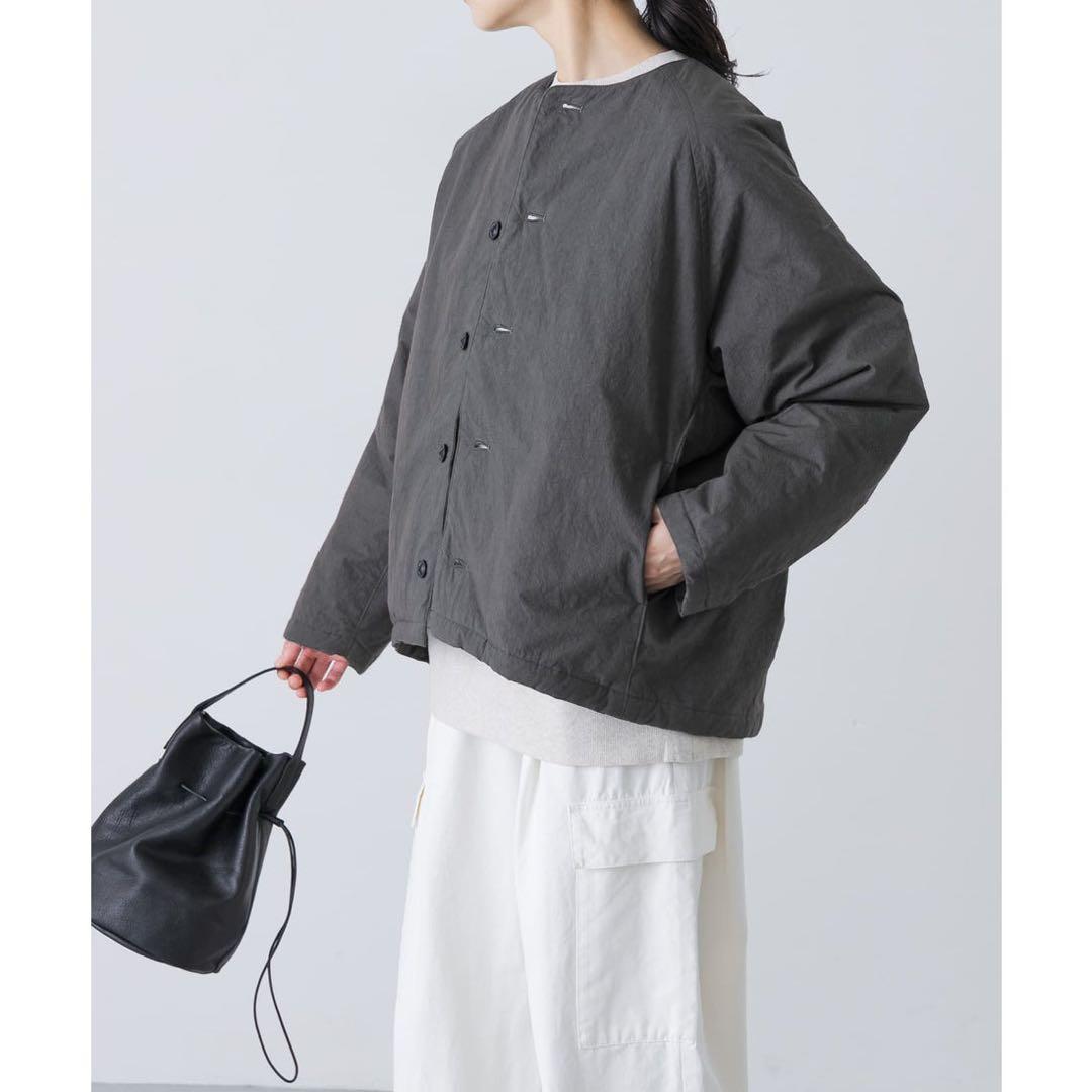 かぐれ　Quilted short coat チャコール