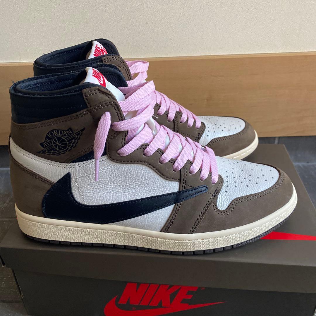 靴 NIKE Air Jordan 1 Travis Scott