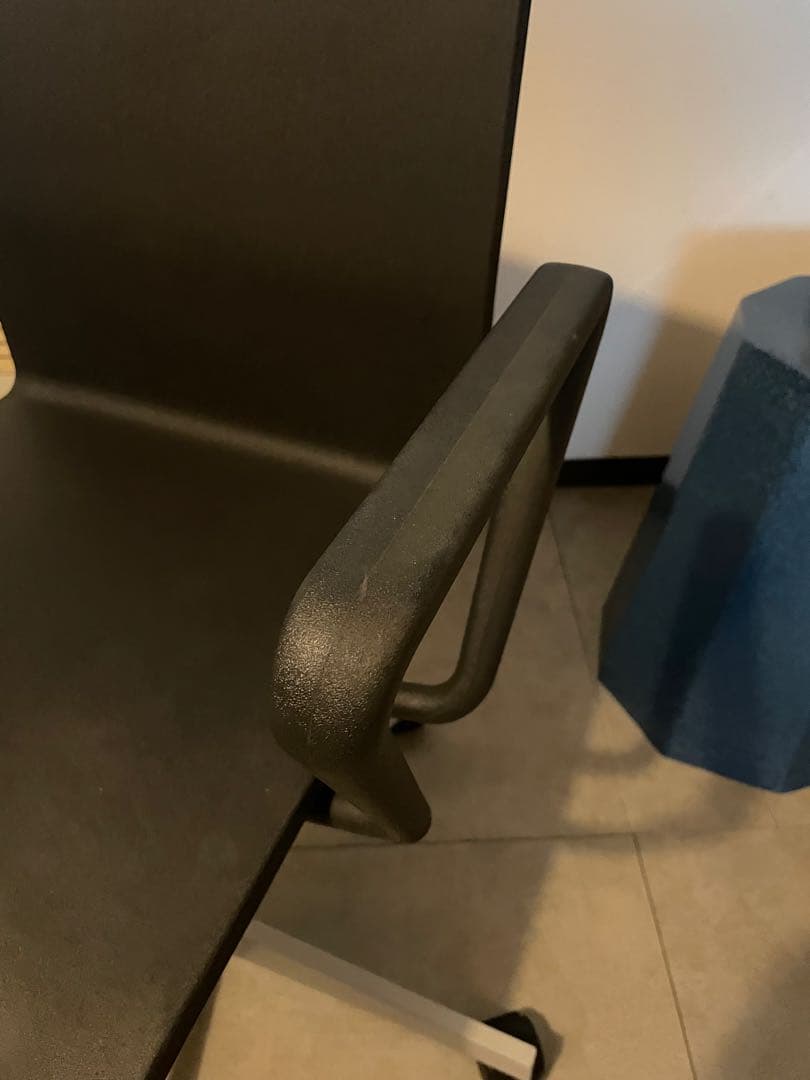 vitra .04 アーム付き