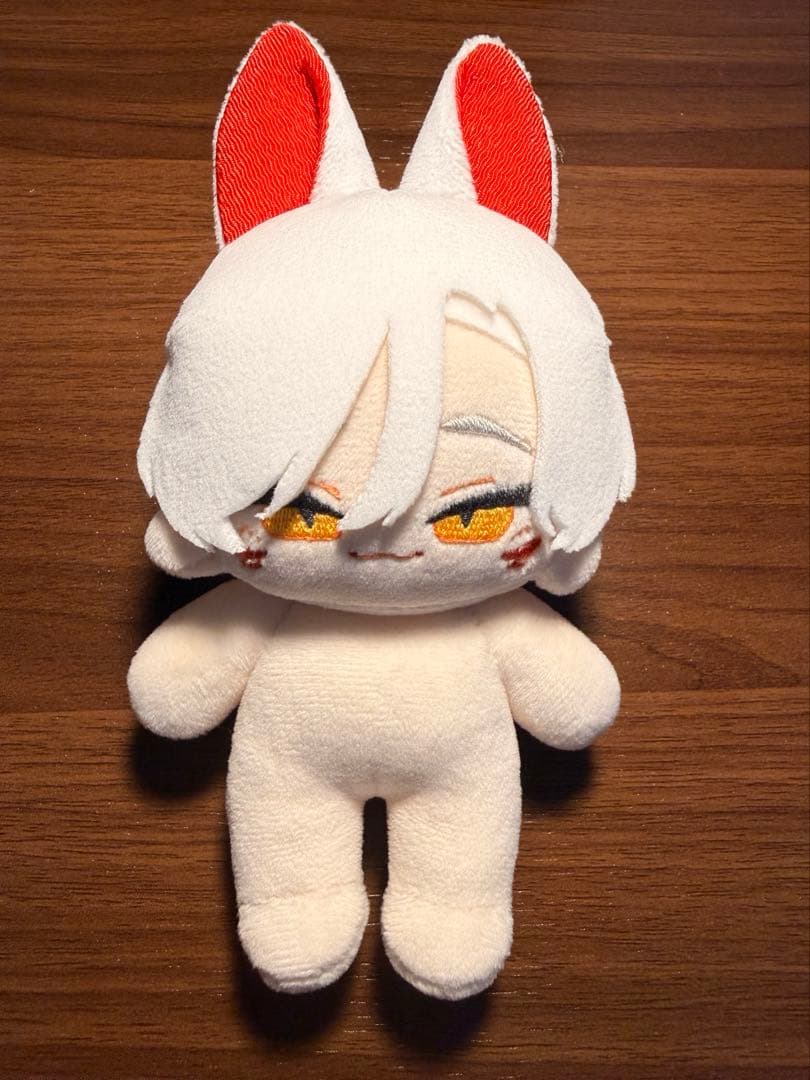 無属性ぬいぐるみ　約10cm 狐モチーフ