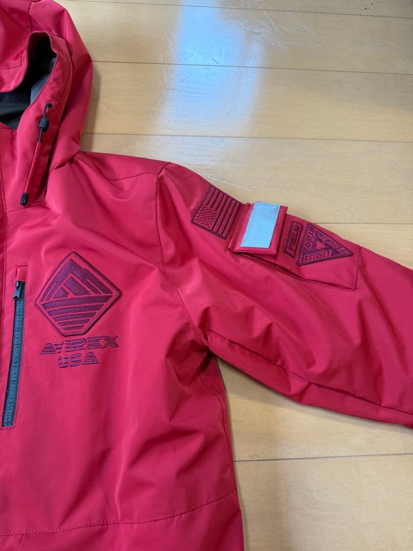 AVIREX 赤 フード付きジャケット