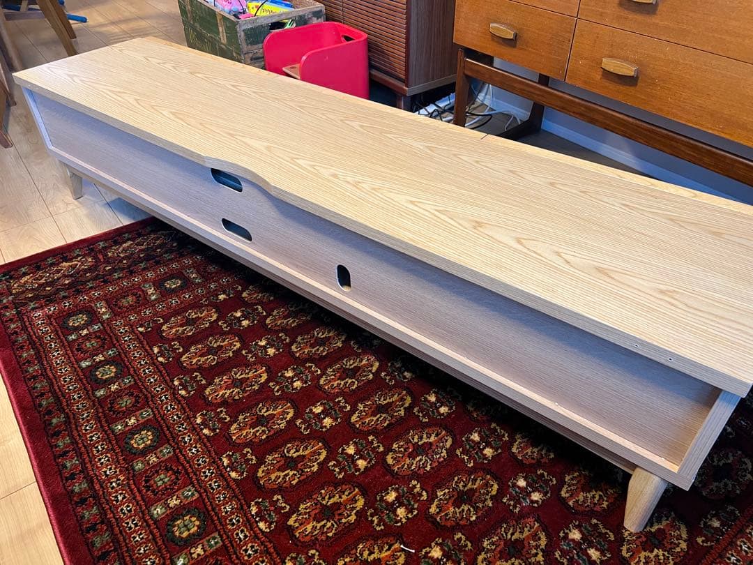 【ゴジラ様】アゼル テレビボード 180 ナチュラル