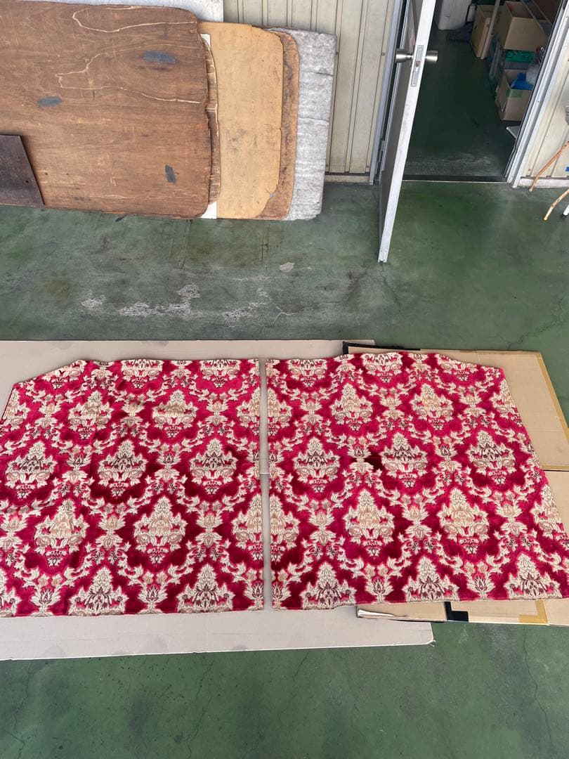 デコトラ金華山オスカーレッドセンターカーテン（標準ルーフ）