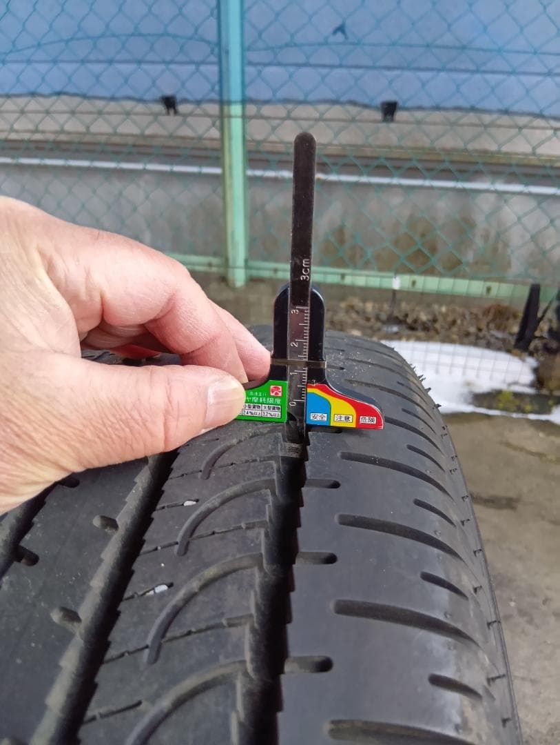 三菱デリカD:5　CHAMONIX純正　ホイール＋タイヤＡ