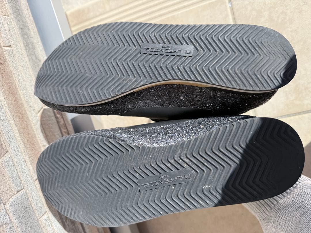 フィリップモデル　ブラックレザースニーカー