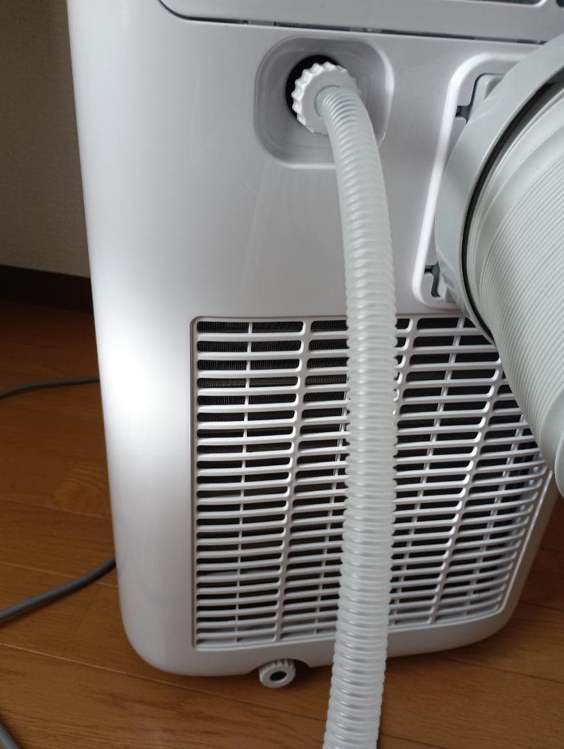 窓用エアコン 冷房機能付き ホワイト