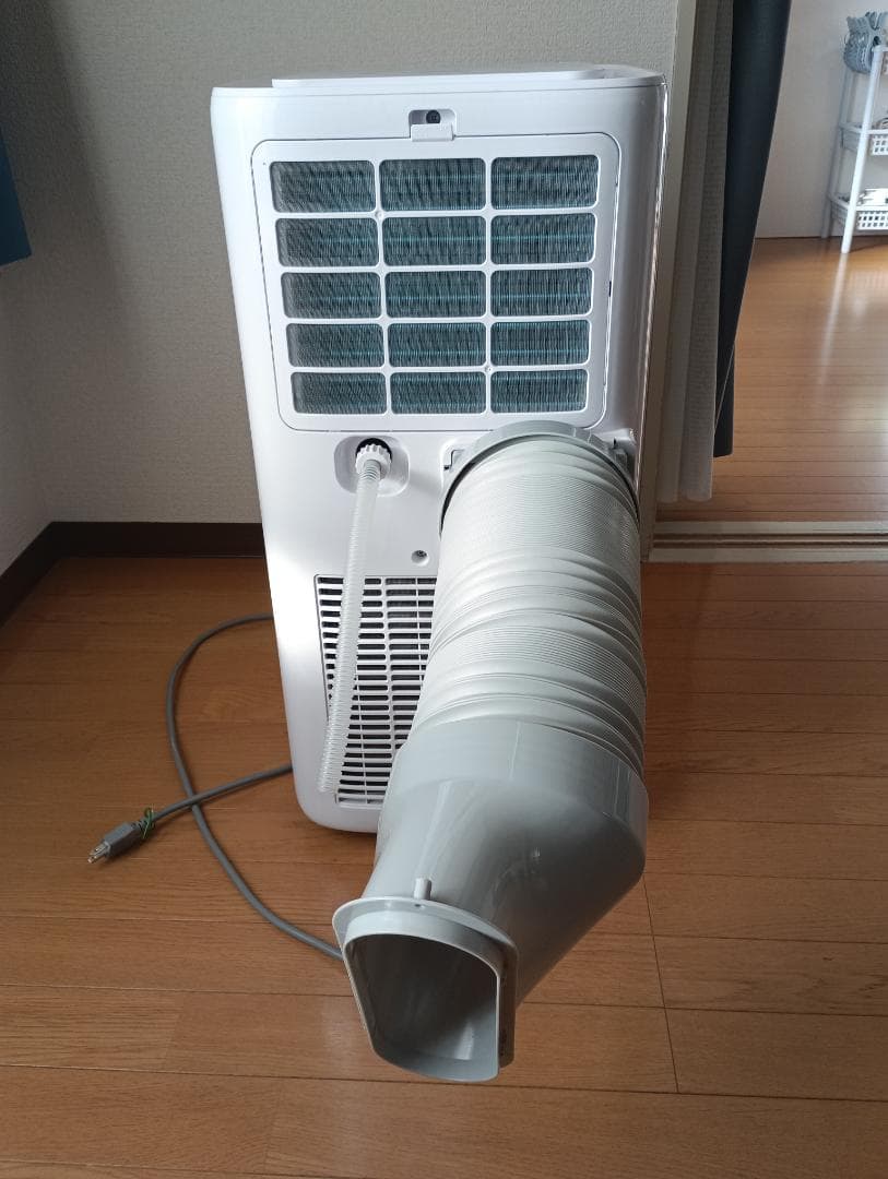 窓用エアコン 冷房機能付き ホワイト