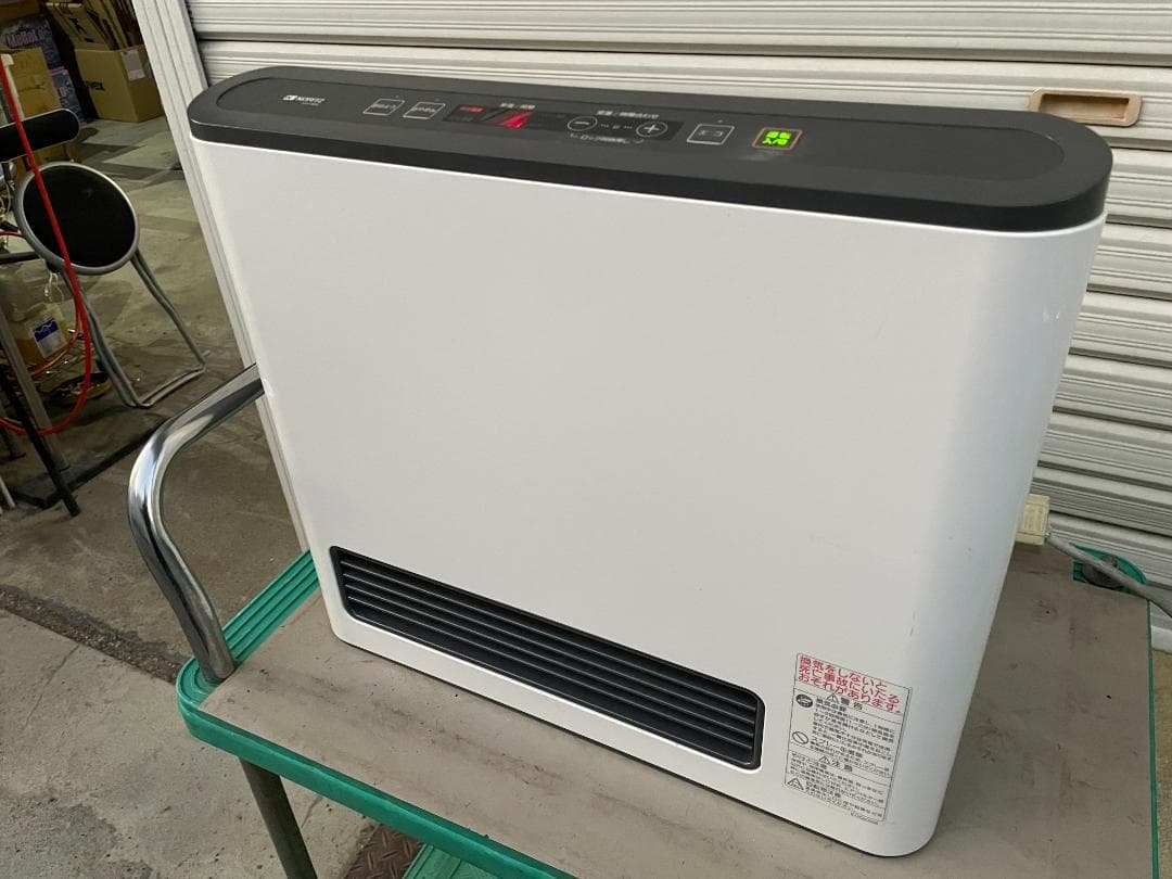 ★ 都市ガス ファンヒーター ノーリツ GFH-4002S-W5 2013年製