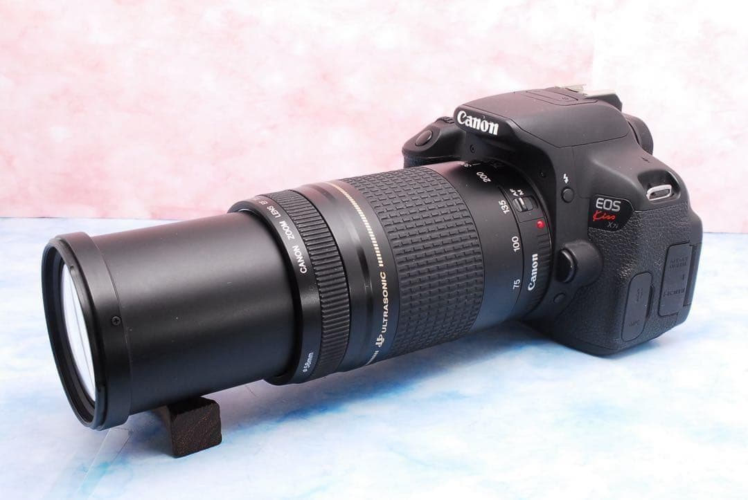 Canon Kiss X7i✨一眼レフカメラ✨手ぶれ補正＆超望遠のWレンズ