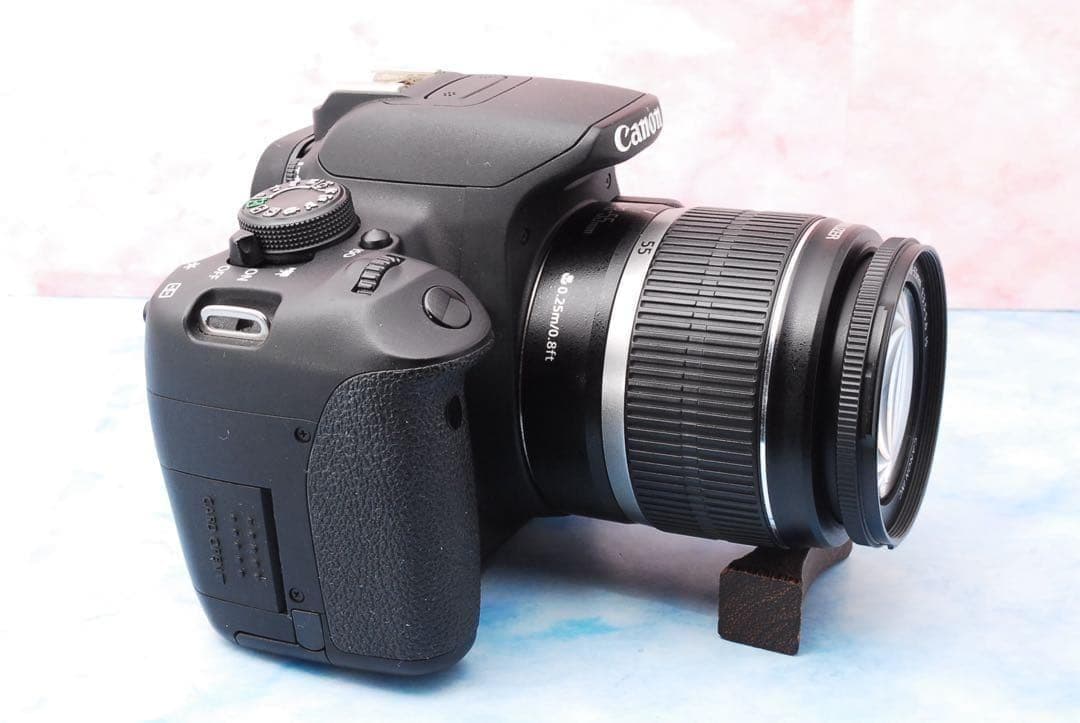 Canon Kiss X7i✨一眼レフカメラ✨手ぶれ補正＆超望遠のWレンズ