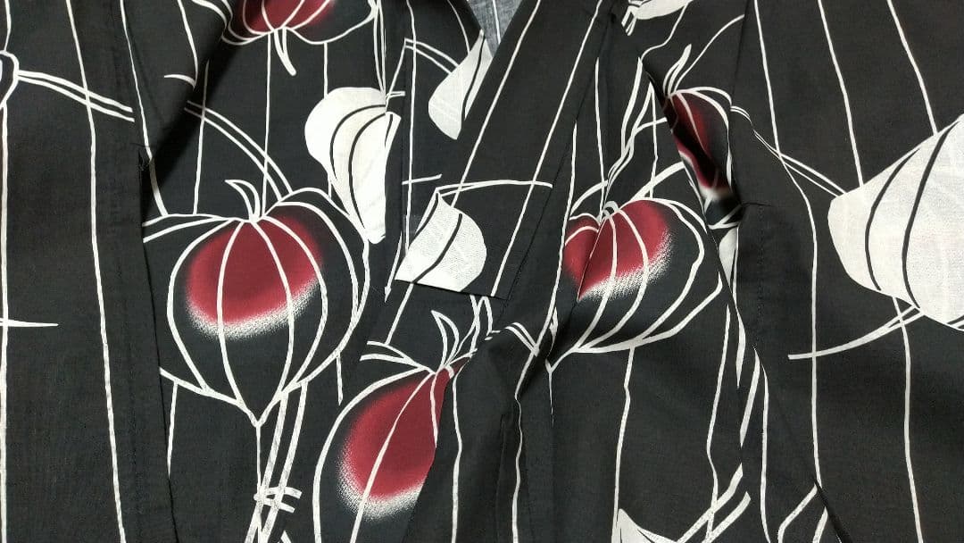 鬼灯 ほおずき柄 浴衣 黒赤白 新品未使用