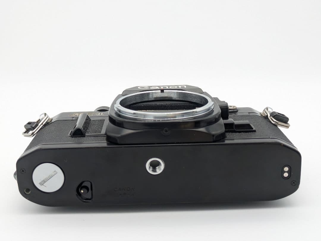 美品！完動品！CANON AE-1 ブラックボディ フィルムカメラ