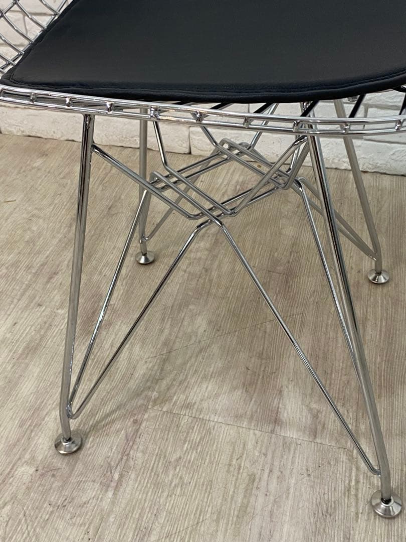 【東京都内23区配送無料】ハーマンミラー　イームズ　ワイヤーチェア 椅子　黒