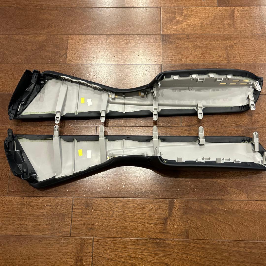 30系 アルファード／ヴェルファイア　合成皮革製　ドアアームレスト（中古）