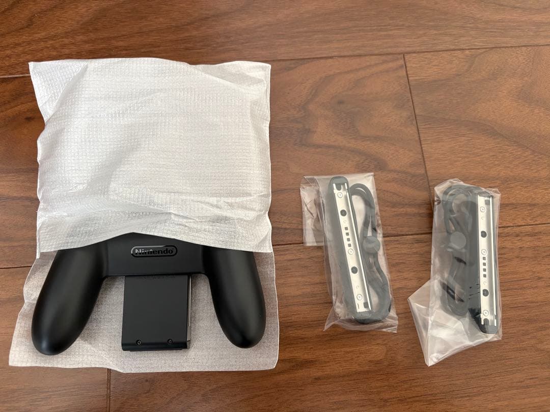 ニンテンドースイッチ 本体 ＋ microSD 256GB付（※Rボタン注意）