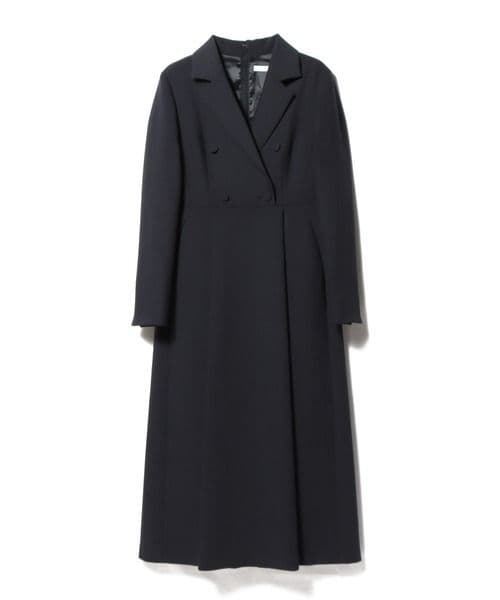 COLUMN　襟付きシェイプワンピース