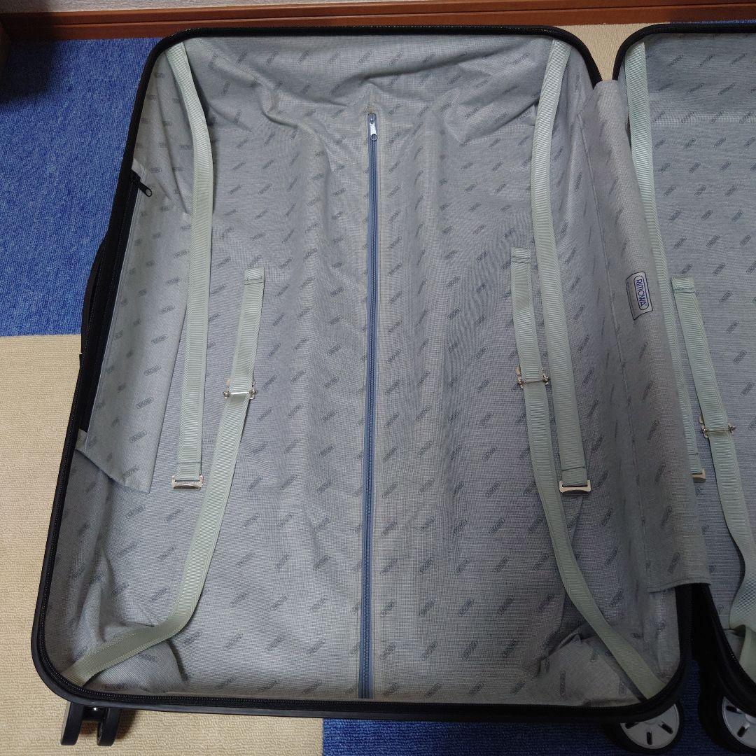 リモワ　RIMOWA スーツケース　サルサ　4輪　黒　　Ｌサイズ　(凹み有り)