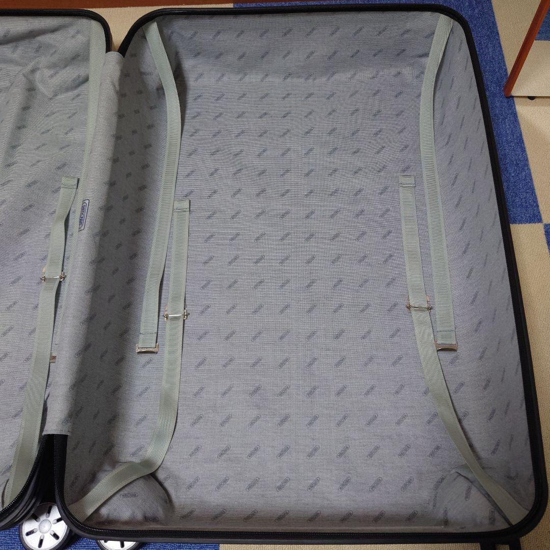 リモワ　RIMOWA スーツケース　サルサ　4輪　黒　　Ｌサイズ　(凹み有り)