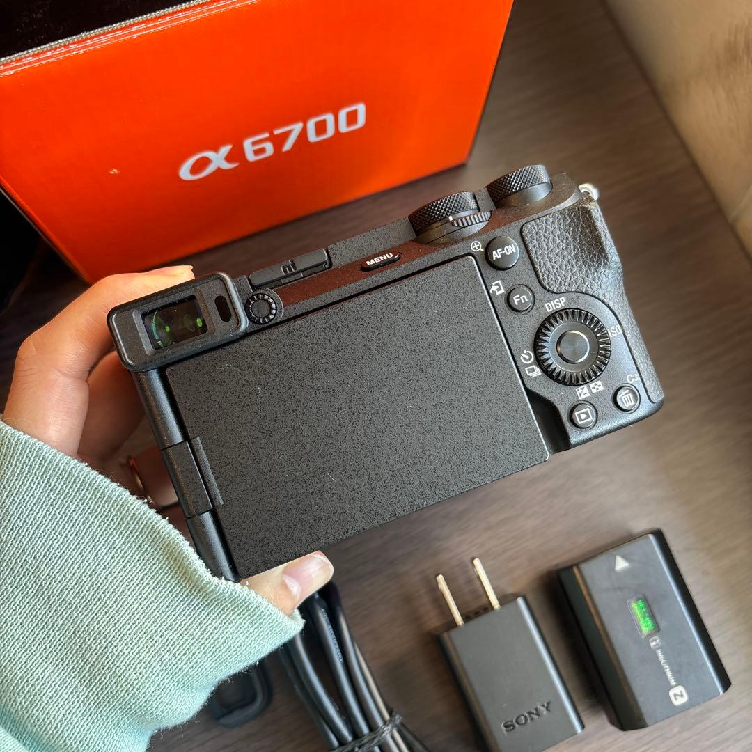 【美品】SONY α6700 ボディ 本体＋付属品