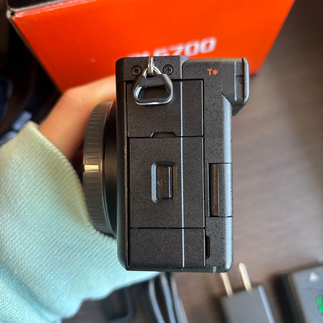 【美品】SONY α6700 ボディ 本体＋付属品