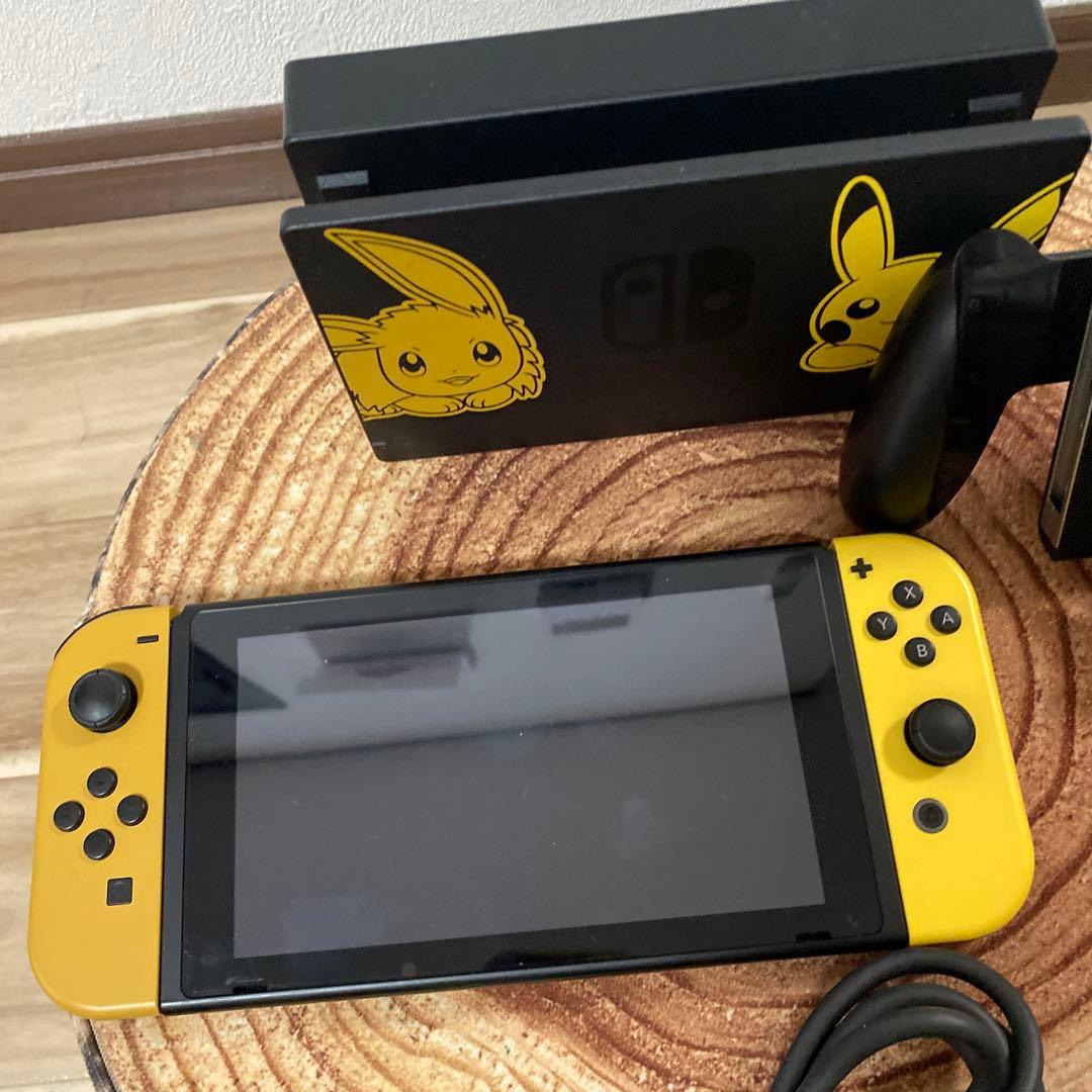 Nintendo Switch ニンテンドースイッチ本体　ピカチュウモデル箱無し