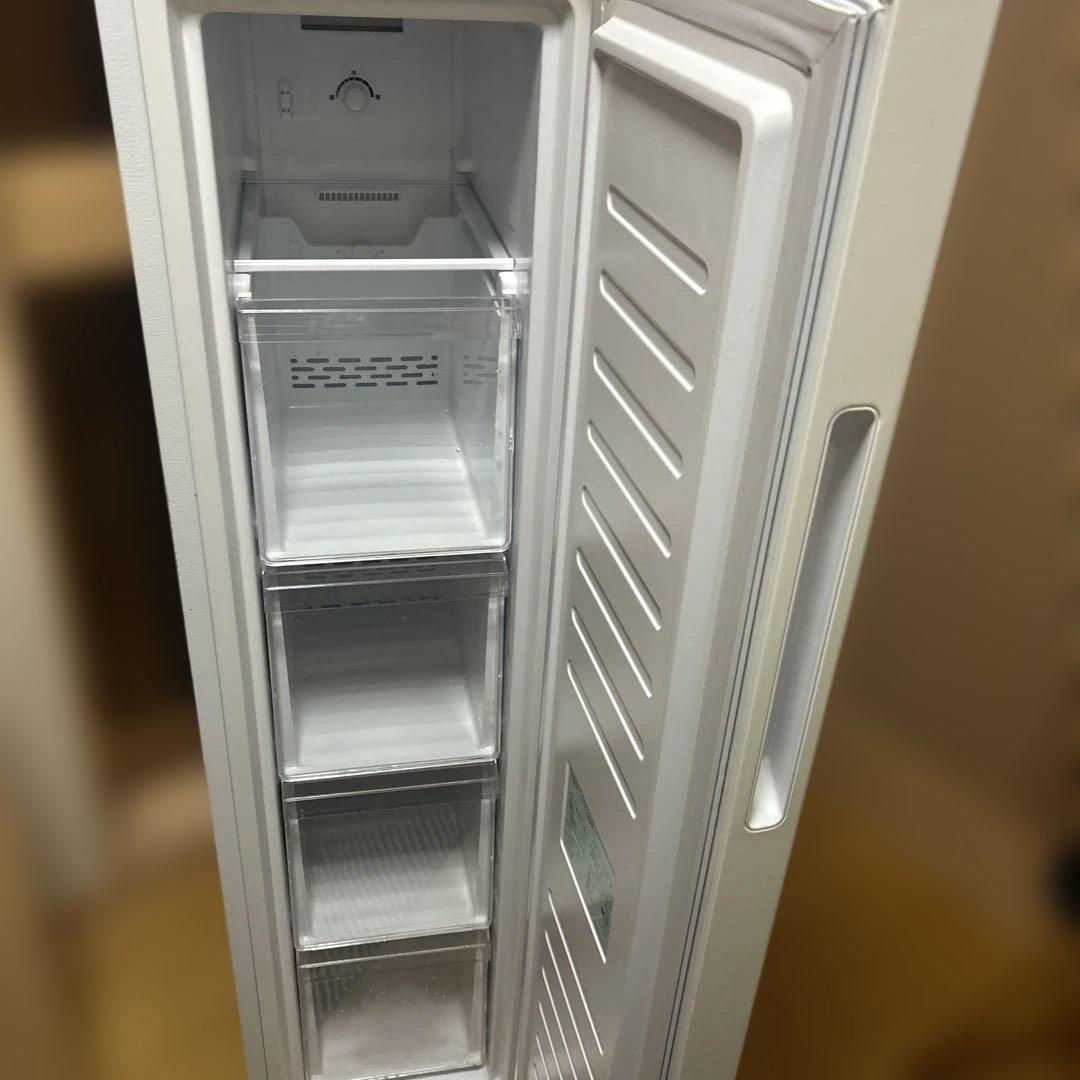 23年製　アクア　スリム冷凍庫　ホームフリーザー
