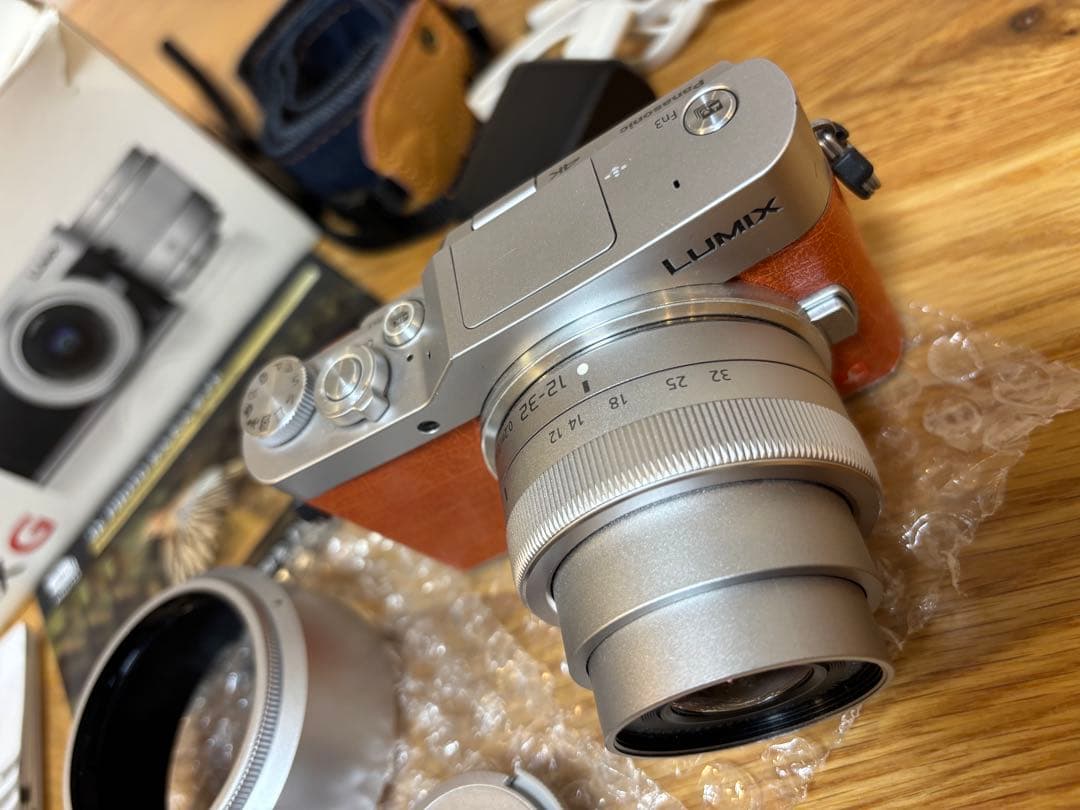 LUMIX DC-GF9W 4Kミラーレス一眼カメラ ダブルレンズキット