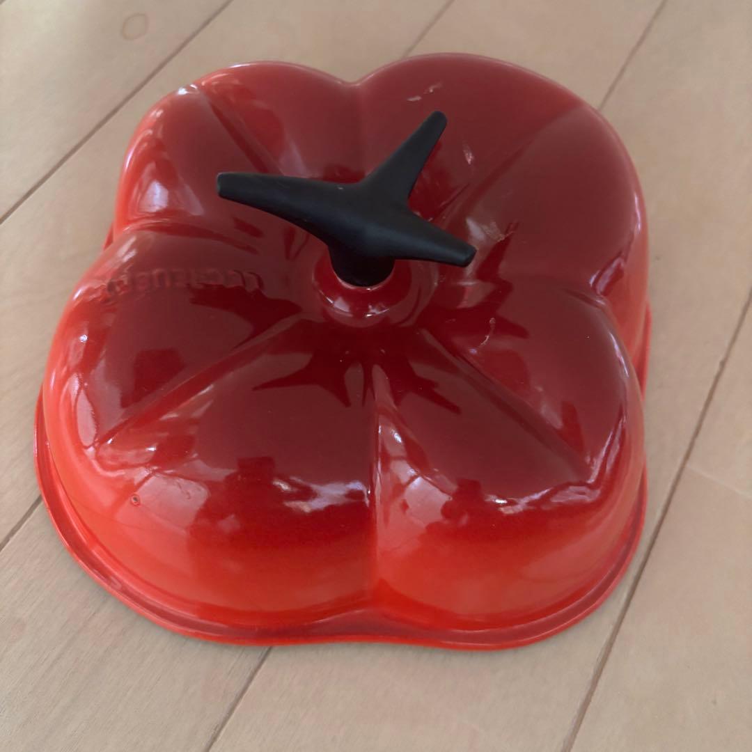 ル・クルーゼ　パプリカ鍋 LE CREUSET