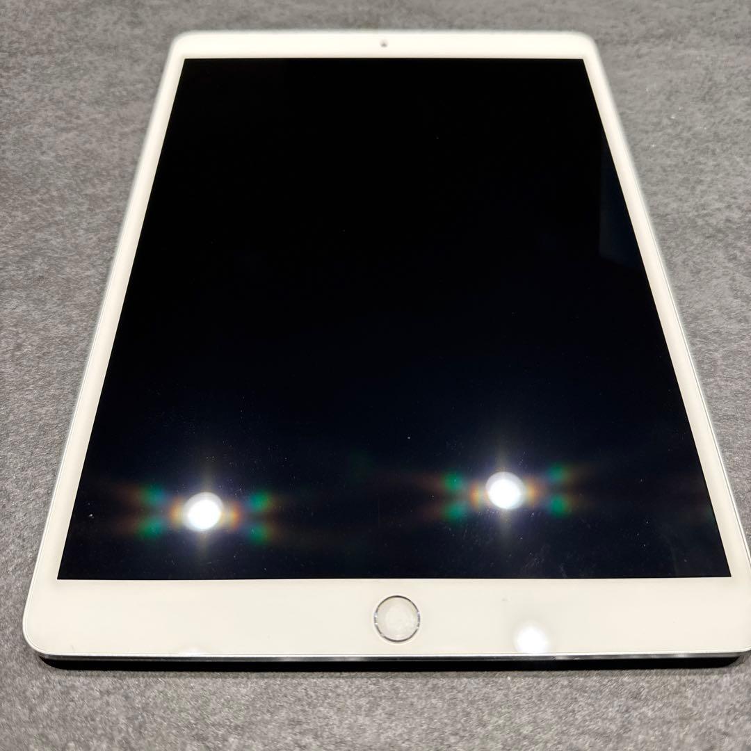iPad Pro 10.5インチ　wi-fi+cellular　SIM KDD