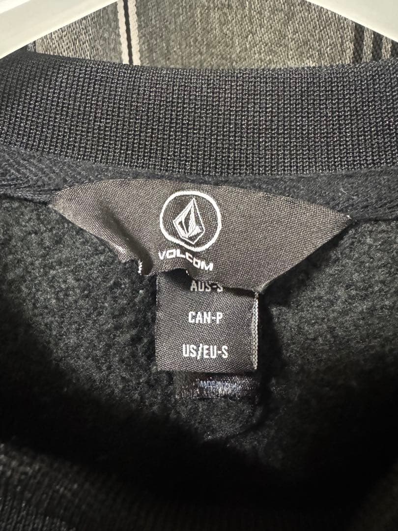 ‼️冬季シーズン限定‼️ volcomウェアセットアップとアクセサリーセット