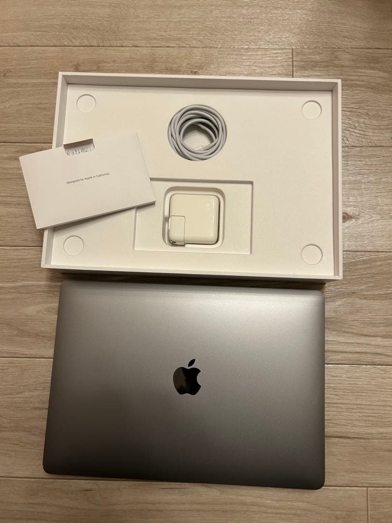 M1 MacBook Air 8GB 512GB バッテリー最大容量100%