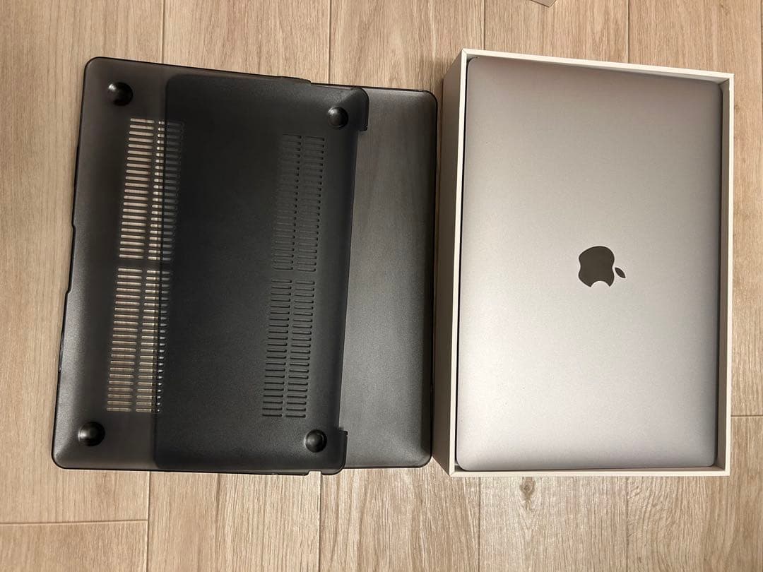 M1 MacBook Air 8GB 512GB バッテリー最大容量100%