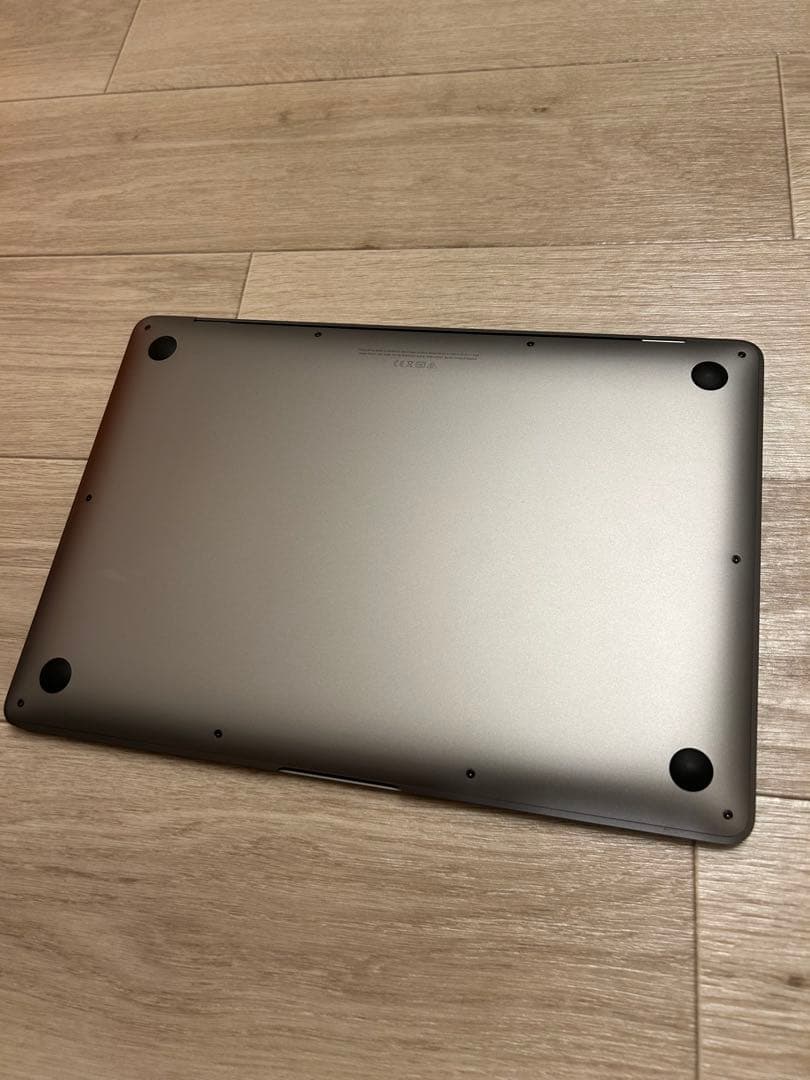 M1 MacBook Air 8GB 512GB バッテリー最大容量100%