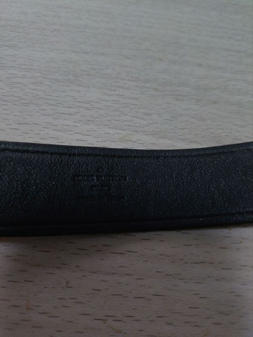 ルイヴィトン レザーブレスレット