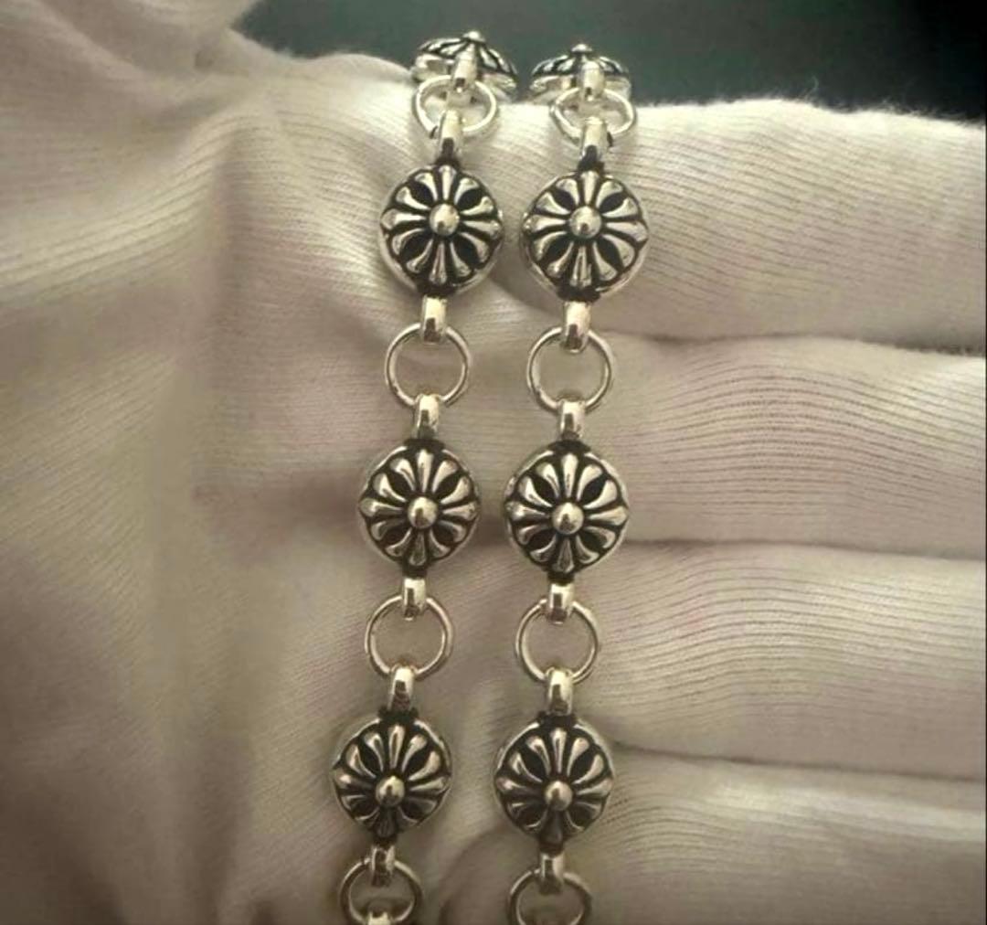 クロスボールチェーン　ネックレスのみ