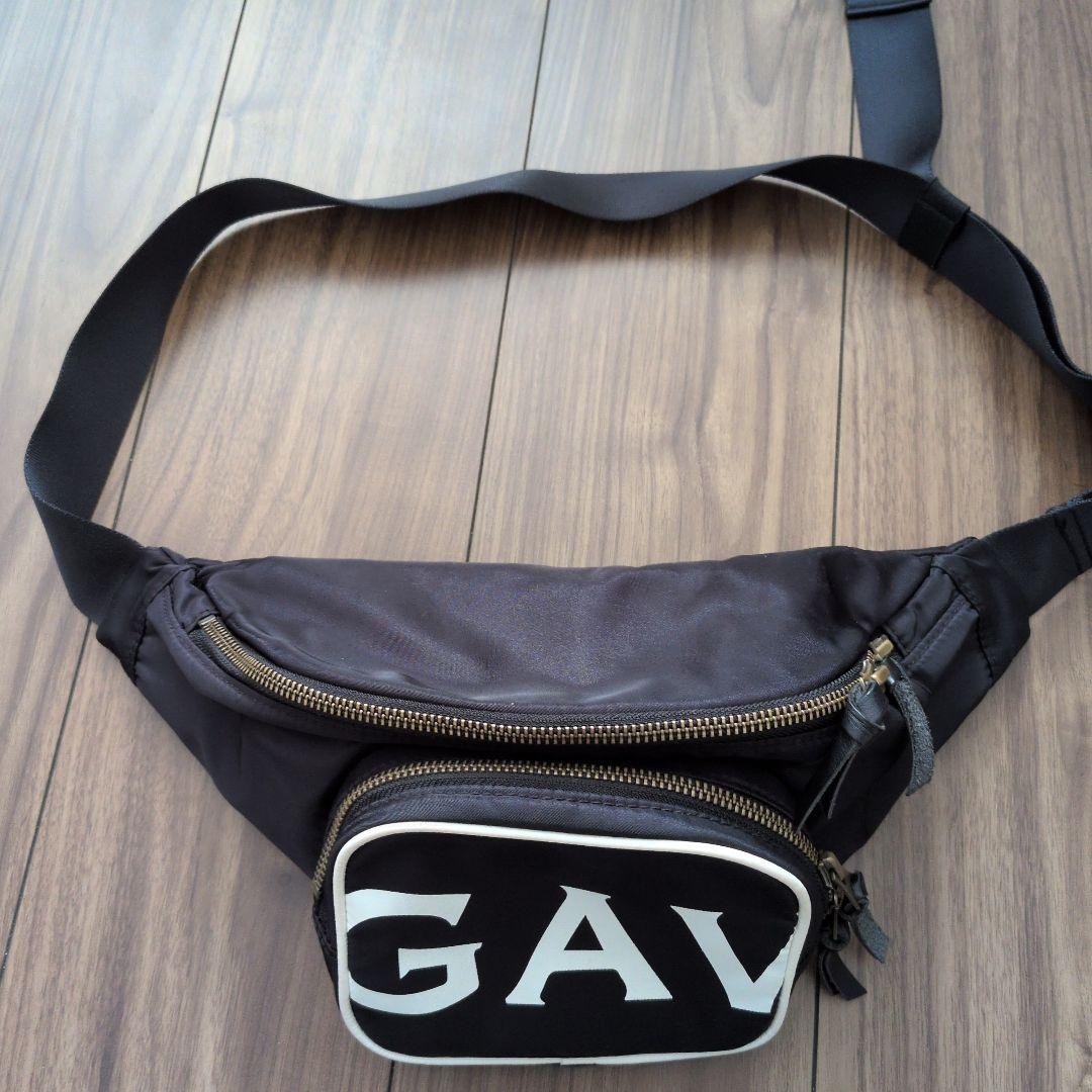 GAVIAL ボディバッグ ブラック