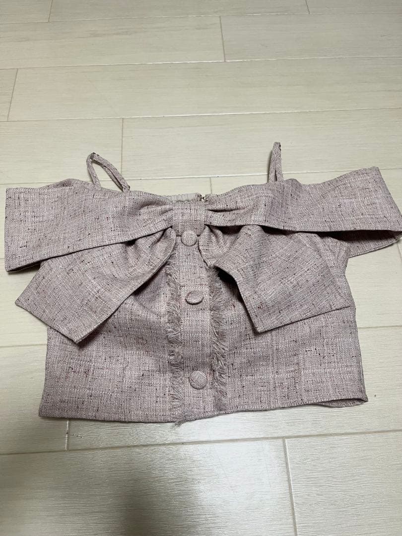 リップサービス　ツイードリボンオフショルトップス