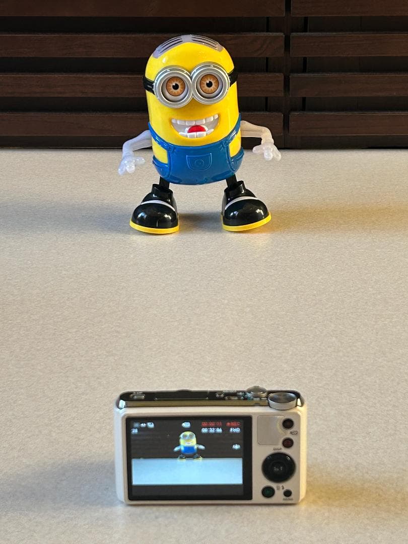 CASIO EX-ZR800 コンパクトデジタルカメラ