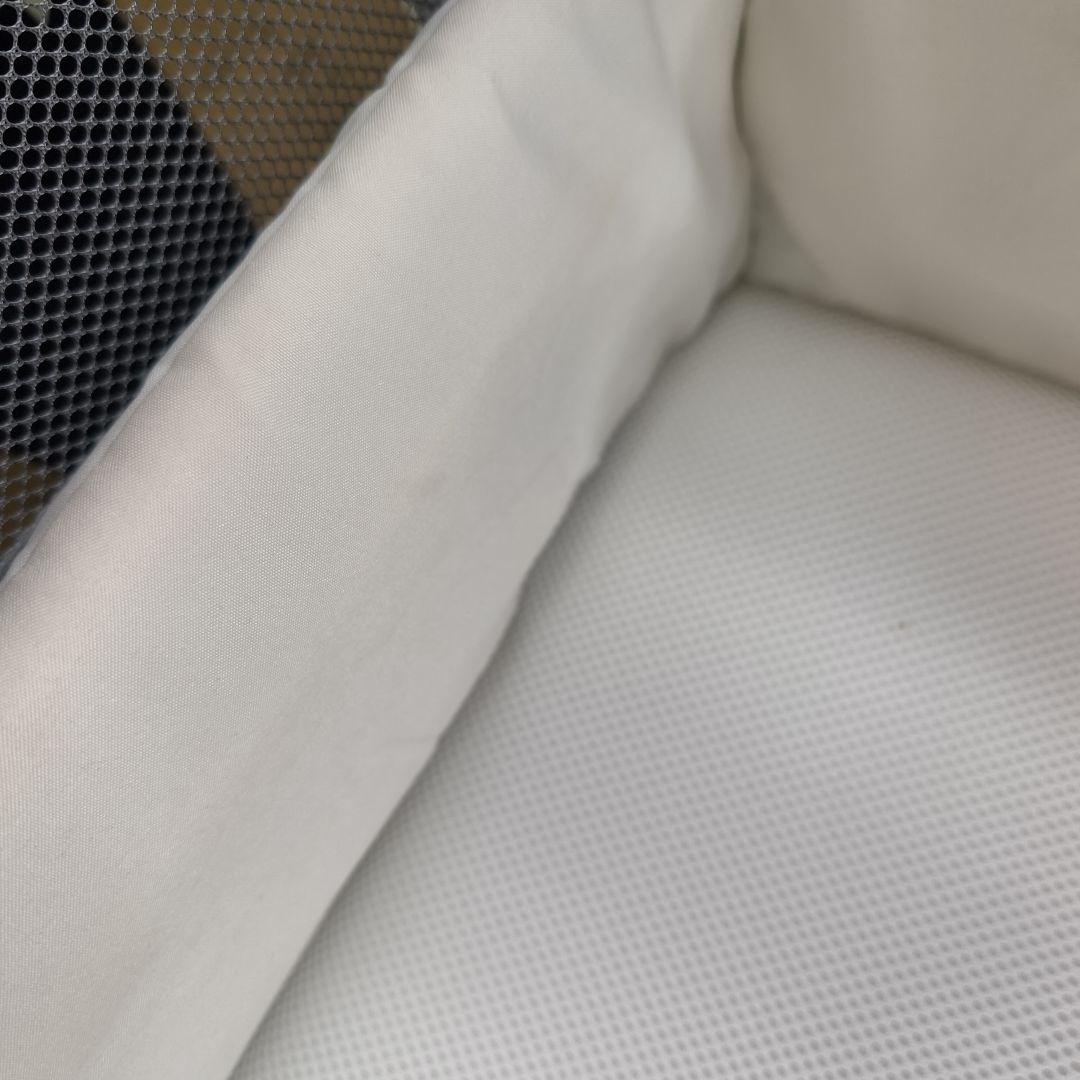 ぷー【処分セール中】Apricaベビーベッド ココネルエアー グレーベアー2