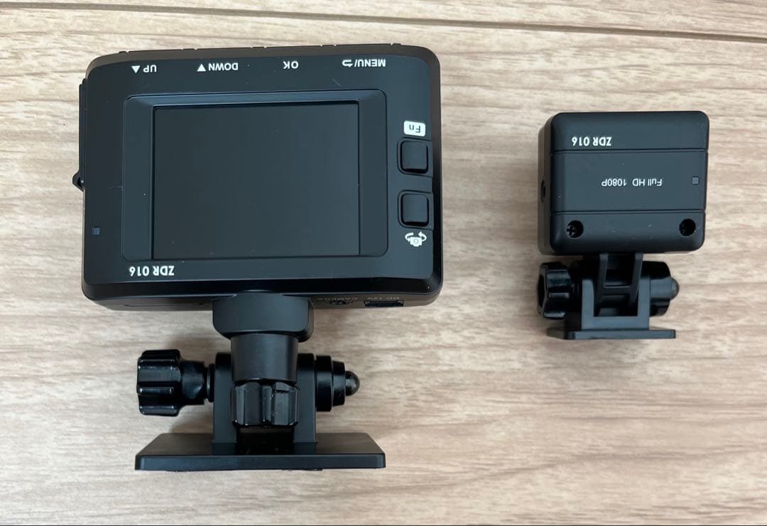 COMTEC ZDR016 ドライブレコーダー 前後2カメラ