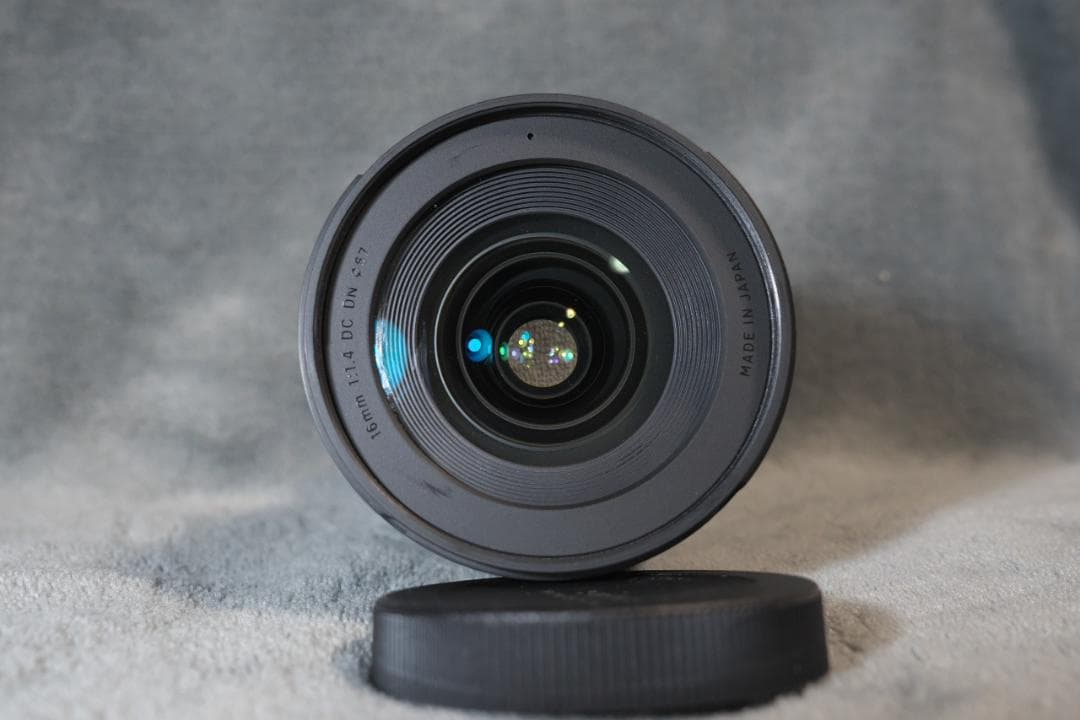 SIGMA 16mm 1:1.4 DC DN SONY-αEマウント用　中古