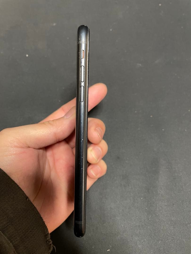 iPhone XR 64GB グレイ SIMロック無し　1364