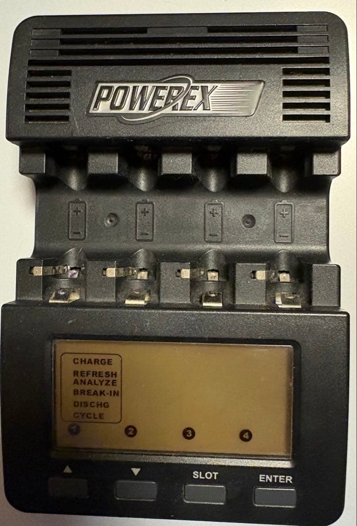 3*d様 POWEREX MH-C9000 充電器